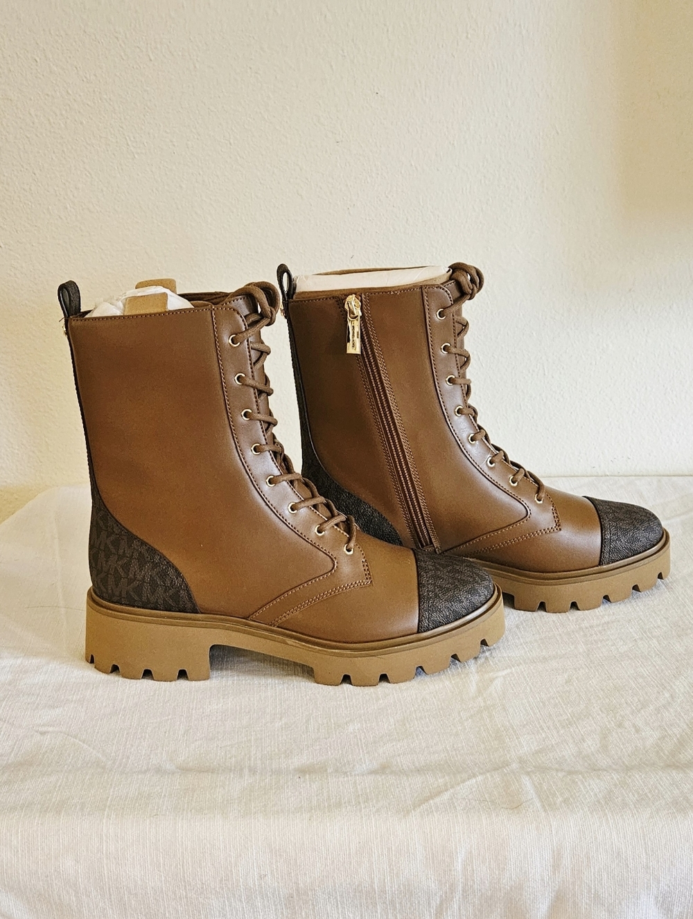 Michael KORS Women's 8.5 Weiss Brown Combat Boot with Dark Brown Accent MK Print